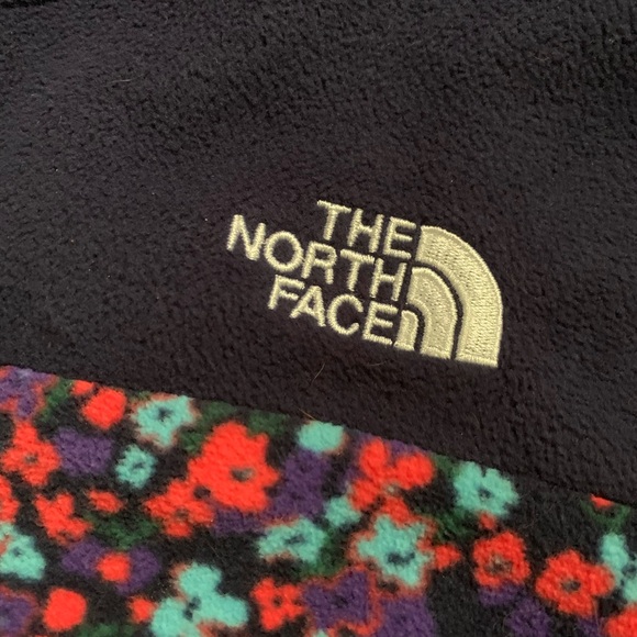 North Face Hooded fleece girls M 10/12 like new - Picture 3 of 4